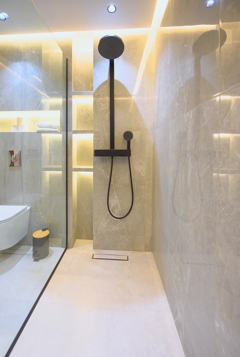 Chambre 5 · Salle de bain · Sous-sol · −1