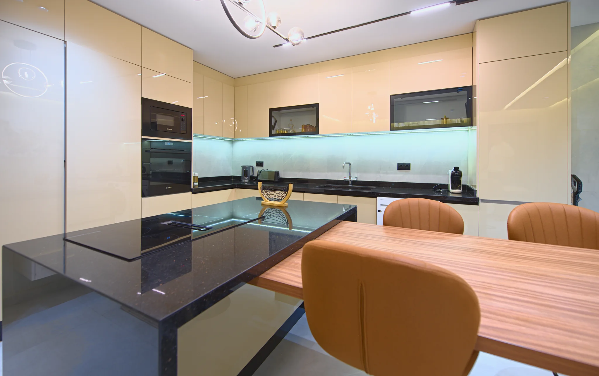 Lower kitchen at Villa Sheherazade